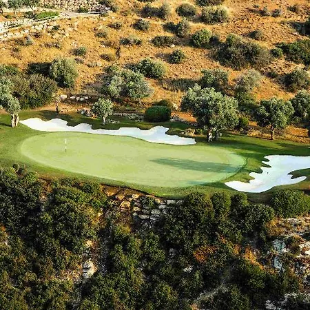 Aphrodite Hills Villa *