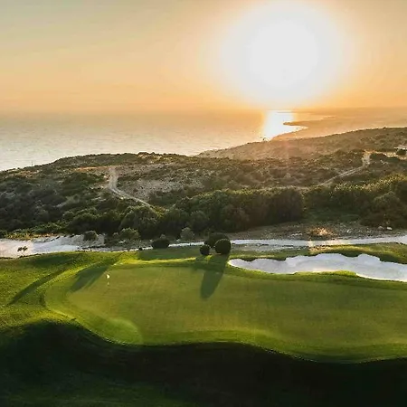 Aphrodite Hills Villa *