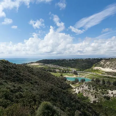Aphrodite Hills Villa