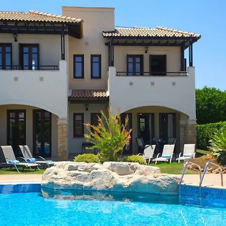 Aphrodite Hills Villa *