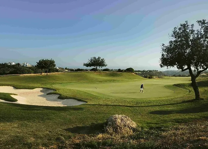 Aphrodite Hills * Kouklia