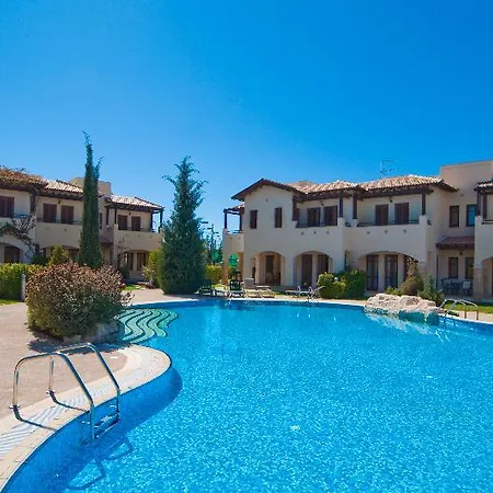 Aphrodite Hills Villa *