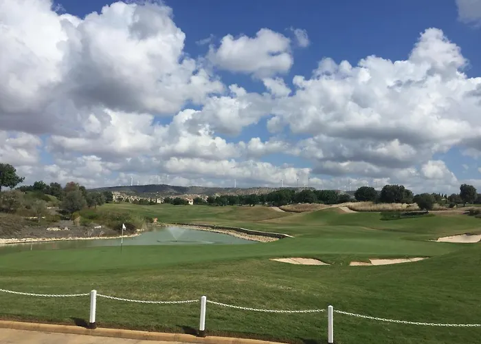 Aphrodite Hills * Κούκλια