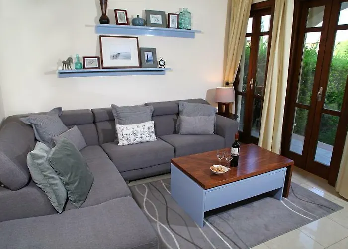 Aphrodite Hills Βίλα