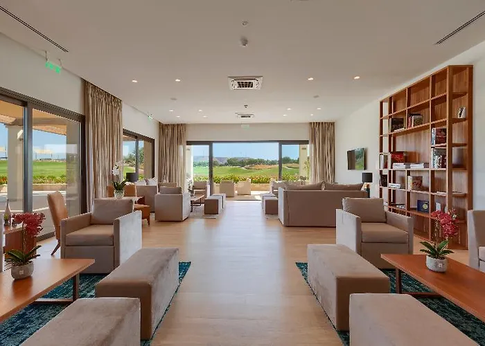 Aphrodite Hills * Kouklia