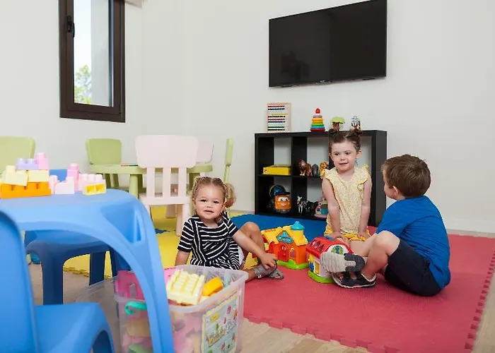 Aphrodite Hills Κούκλια